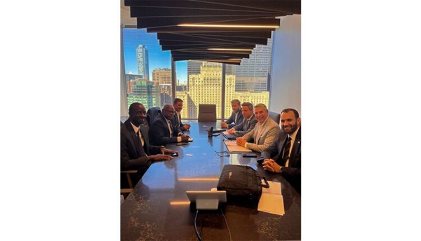 Le ministre des mines tient des réunions de haut niveau à Toronto en marge de la conférence PDAC 2026