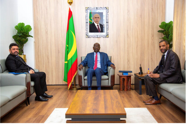 Le ministre des Affaires étrangères reçoit l’ambassadeur libyen accrédité à Nouakchott Le ministre des Affaires étrangères reçoit l’ambassadeur libyen accrédité à Nouakchott