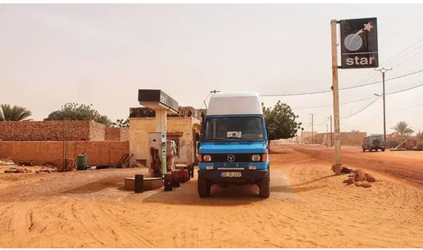 Un pôle de l’opposition demande l’ouverture d’un large dialogue national pour réexaminer les récentes mesures relatives à la hausse des prix des hydrocarbures et du gaz butane Un pôle de l’opposition demande l’ouverture d’un large dialogue national pour réexaminer les récentes mesures relatives à la hausse des prix des hydrocarbures et du gaz butane