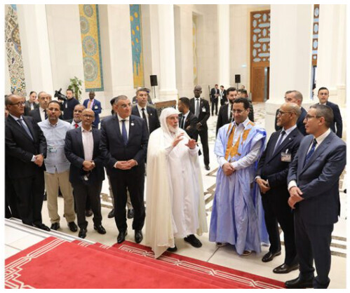 Le Premier ministre effectue une visite à la Grande Mosquée d’Alger