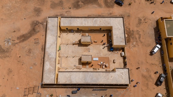 Le délégué général de « Taazour » inaugure des établissements scolaires et un internat à Timbedgha et Boustaïla