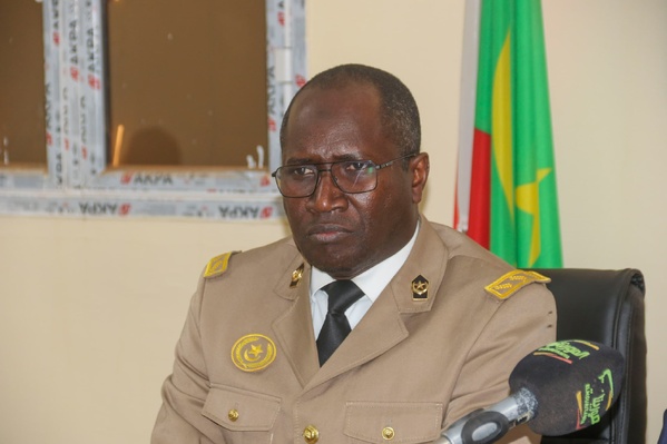 Adrar : le délégué général de Taazour Sidi Moulaye Zeine préside une réunion avec les autorités locales Adrar : le délégué général de Taazour Sidi Moulaye Zeine préside une réunion avec les autorités locales