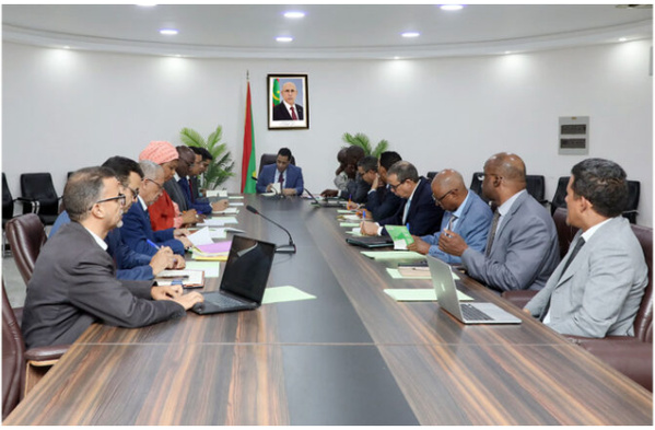 Le Premier ministre préside une réunion du comité ministériel chargé de préparer le recrutement de 3000 fonctionnaires et agents de l’Etat Le Premier ministre préside une réunion du comité ministériel chargé de préparer le recrutement de 3000 fonctionnaires et agents de l’Etat