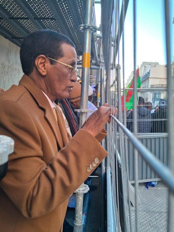 PETIT FLASH BACK de la visite d’état du Président MOHAMED CHEIKH GHAZOUANY sur invitation du Président E.MACRON, BY MAELANC.COM PETIT FLASH BACK de la visite d’état du Président MOHAMED CHEIKH GHAZOUANY sur invitation du Président E.MACRON, BY MAELANC.COM