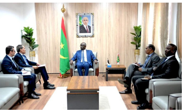 Le ministre des Affaires étrangères reçoit les ambassadeurs du Maroc et de la France Le ministre des Affaires étrangères reçoit les ambassadeurs du Maroc et de la France