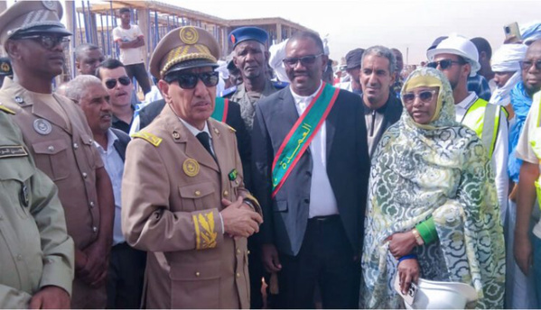 Le wali du Trarza inspecte des projets d’infrastructures en cours d’exécution dans la moughataa de Tékane
