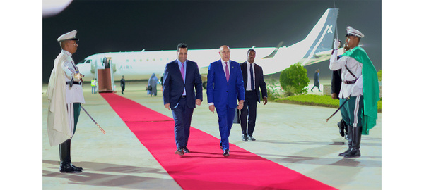 Le Président de la République regagne Nouakchott après sa participation sommet « Afrique en Avant » et à l’Africa CEO Forum 2026