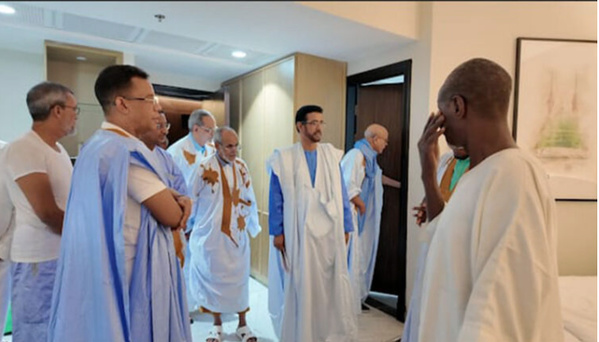 Le ministre des Affaires islamiques s’enquiert de la situation des pèlerins et encourage les encadrants à redoubler d’efforts pour réussir la saison du Hajj Le ministre des Affaires islamiques s’enquiert de la situation des pèlerins et encourage les encadrants à redoubler d’efforts pour réussir la saison du Hajj