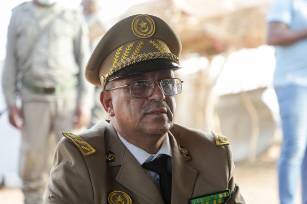 Taazour : le délégué général S.E.M Sidi Ould Moulaye Zeine supervise le lancement du regroupement de Wompou Taazour : le délégué général S.E.M Sidi Ould Moulaye Zeine supervise le lancement du regroupement de Wompou