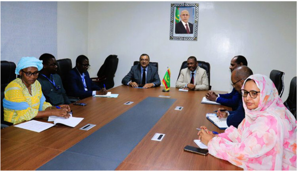 Le ministre délégué auprès du ministre de l’Intérieur reçoit le représentant de l’UNICEF en Mauritanie