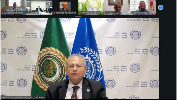 Le vice-président du Conseil économique, social et environnemental participe aux travaux du colloque arabe interactif Le vice-président du Conseil économique, social et environnemental participe aux travaux du colloque arabe interactif