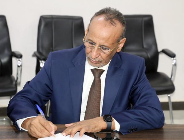 Éditorial Jusqu’à quand ? Les habitants de certains quartiers de Nouakchott, notamment Tevragh Zeïna et une partie de Sebkha, du Ksar et de Toujounine surtout (50 heures quasiment d’affilée relevées à 18h le dimanche ! ) ont vécu un week-end dont le Éditorial Jusqu’à quand ? Les habitants de certains quartiers de Nouakchott, notamment Tevragh Zeïna et une partie de Sebkha, du Ksar et de Toujounine surtout (50 heures quasiment d’affilée relevées à 18h le dimanche ! ) ont vécu un week-end dont le