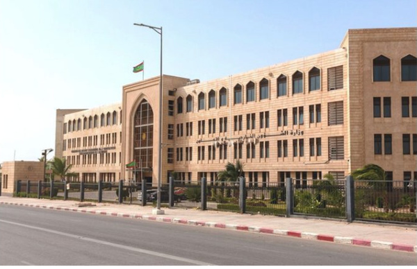 La Mauritanie condamne les attaques contre l’État du Koweït et lui réaffirme son entière solidarité