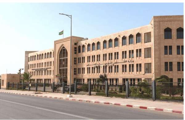 La Mauritanie condamne l’attentat contre La Mecque et réaffirme sa solidarité avec l’Arabie saoudite La Mauritanie condamne l’attentat contre La Mecque et réaffirme sa solidarité avec l’Arabie saoudite