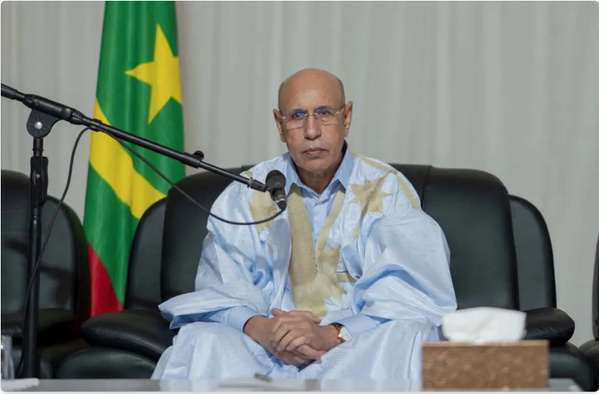 Le président Ghazouani devant les habitants de Benichab : « la propreté de toute ville est un indicateur fondamental de la bonne performance des autorités locales » Le président Ghazouani devant les habitants de Benichab : « la propreté de toute ville est un indicateur fondamental de la bonne performance des autorités locales »