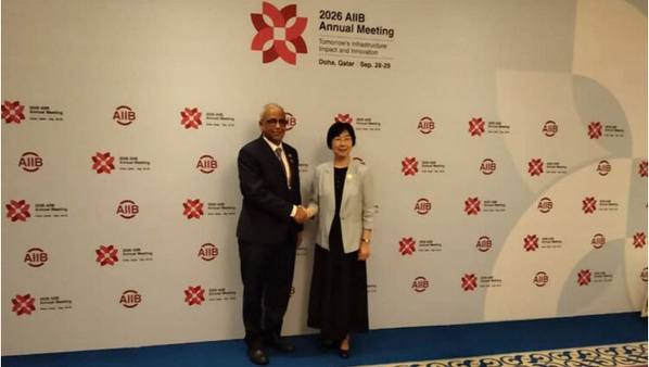 Le ministre des Affaires économiques s’entretient avec la présidente de la Banque asiatique Doha Le ministre des Affaires économiques s’entretient avec la présidente de la Banque asiatique Doha