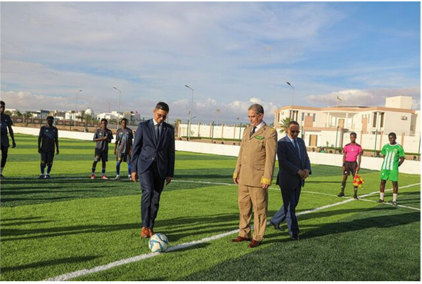 Le ministre de l’Autonomisation des jeunes supervise l’inauguration d’un « terrain de proximité » à Tevragh-Zeina