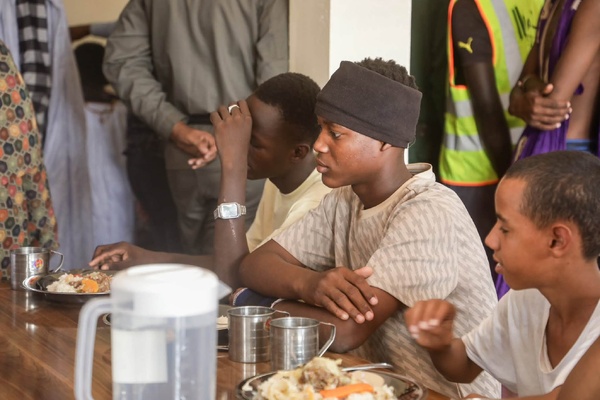 Le Délégué général de « Taazour » Sidi Ould Moulaye Zeine inaugure un internat pour élèves à Kiffa Le Délégué général de « Taazour » Sidi Ould Moulaye Zeine inaugure un internat pour élèves à Kiffa