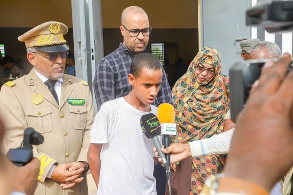 Le Délégué général de « Taazour » Sidi Ould Moulaye Zeine inaugure un internat pour élèves à Kiffa Le Délégué général de « Taazour » Sidi Ould Moulaye Zeine inaugure un internat pour élèves à Kiffa