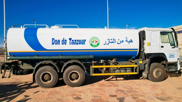 Le délégué général de Taazour Sidi Ould Moulaye Zeine lance le volet développement dédié à la wilaya de l’Inchiri Le délégué général de Taazour Sidi Ould Moulaye Zeine lance le volet développement dédié à la wilaya de l’Inchiri