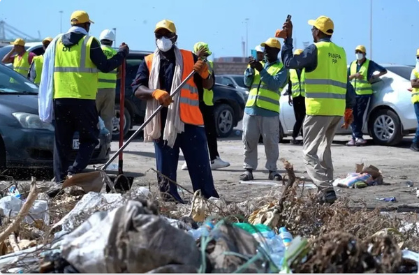 Les employés du PANPA participent à la campagne nationale de nettoyage du littoral