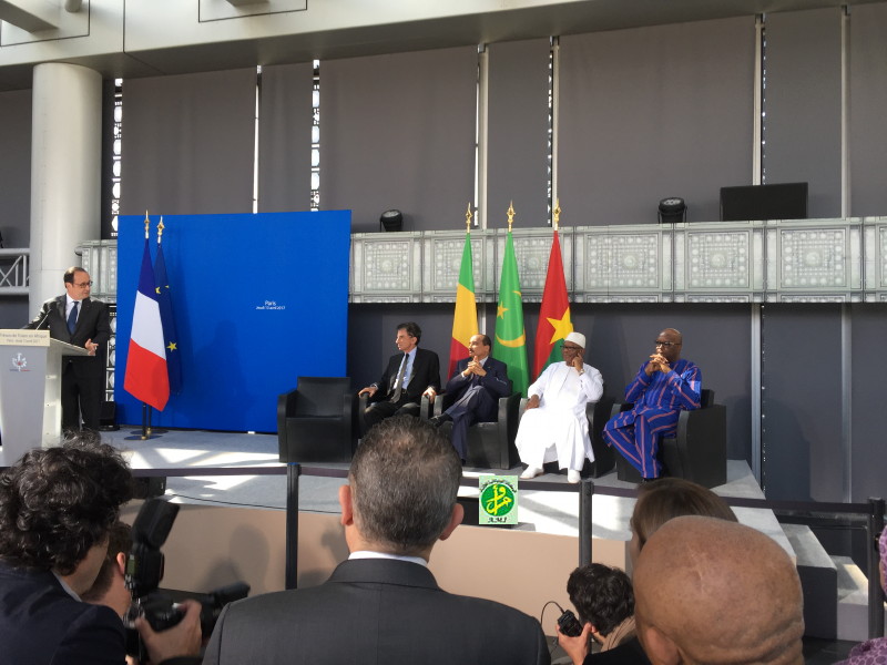 Le Président de la République à la cérémonie d’ouverture de l’exposition Unesco "les trésors de l’Islam en Afrique" Le Président de la République à la cérémonie d’ouverture de l’exposition Unesco "les trésors de l’Islam en Afrique"