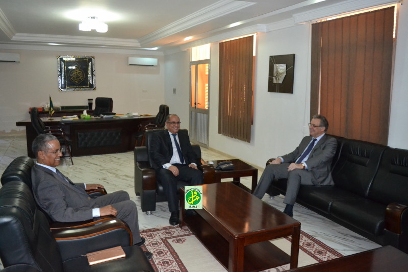 Le Président du Sénat reçoit l’ambassadeur d’Espagne Le Président du Sénat reçoit l’ambassadeur d’Espagne