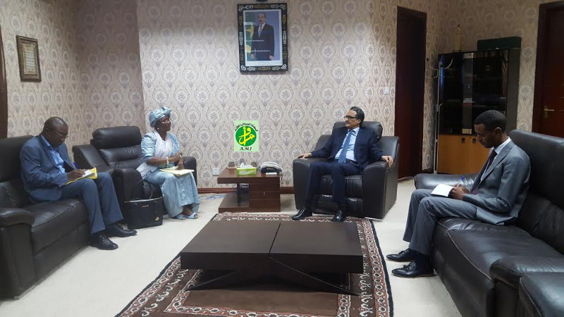 Le ministre des Affaires étrangères reçoit l’ambassadrice de Sierra Leone Le ministre des Affaires étrangères reçoit l’ambassadrice de Sierra Leone