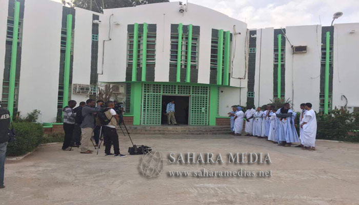 Des détenteurs de passeports empêchés de voter Des détenteurs de passeports empêchés de voter