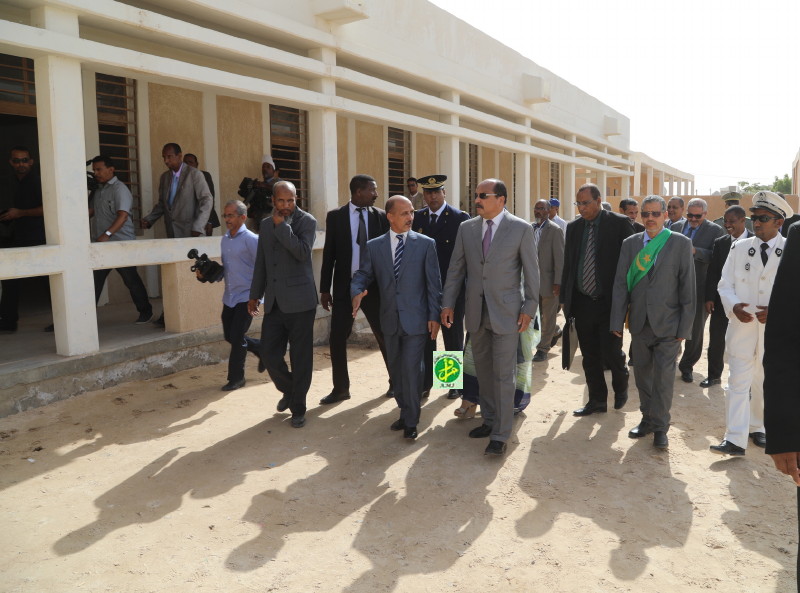Le Président de la République visite l'école "Saada" dans la moughataa de Teyaret