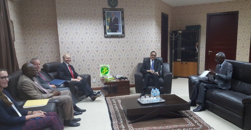 Le ministre des affaires étrangères reçoit le directeur des installations au département d’Etat américain Le ministre des affaires étrangères reçoit le directeur des installations au département d’Etat américain