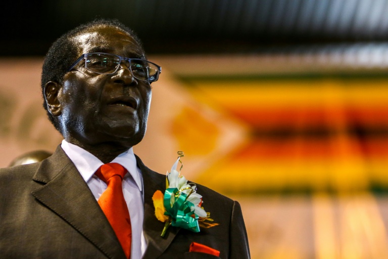L'OMS "annule" la nomination du président Mugabe comme ambassadeur de bonne volonté