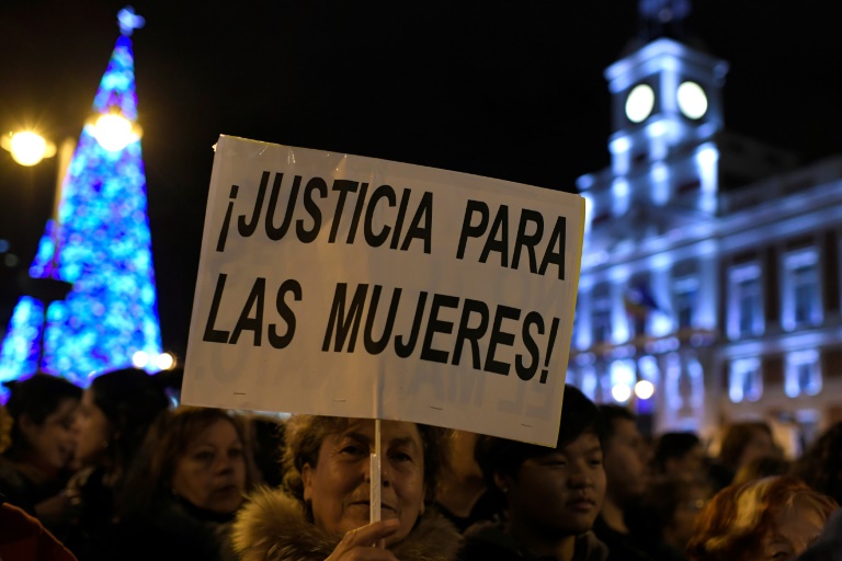 Espagne: deux villes mettent en place des bus de nuit pour femmes