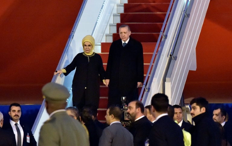 En quête d'influence, Erdogan entame en Algérie une nouvelle tournée en Afrique