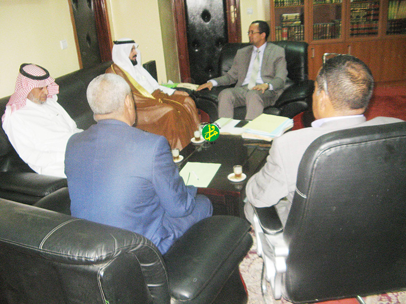 Le ministre des affaires islamiques reçoit une délégation saoudienne Le ministre des affaires islamiques reçoit une délégation saoudienne