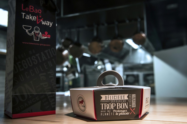 La France, pays de la gastronomie, se met aux doggy-bags