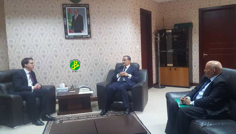 Le ministre des affaires étrangères reçoit l’ambassadeur du Royaume uni Le ministre des affaires étrangères reçoit l’ambassadeur du Royaume uni