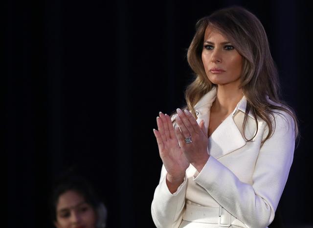 Immigration aux Etats-Unis: la polémique enfle, Melania Trump appelle à un accord