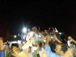 Zouerate/ Implantation du parti au pouvoir, mainmise du Rassemblement « zouerate pour tous » sur les zones et les délégués à la section. Zouerate/ Implantation du parti au pouvoir, mainmise du Rassemblement « zouerate pour tous » sur les zones et les délégués à la section.