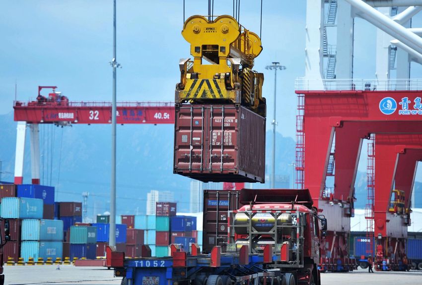 La Chine jette un excédent commercial record à la face de Trump