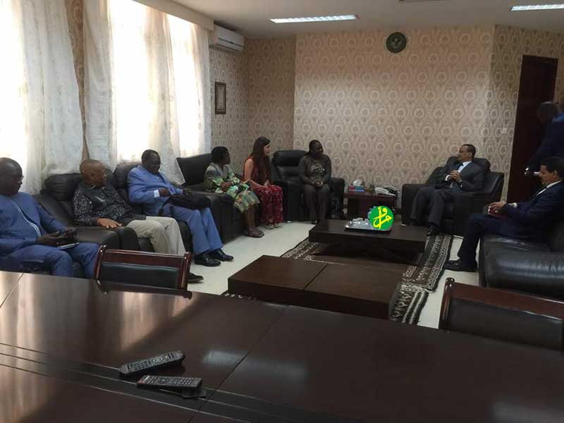 Le ministre des affaires étrangères reçoit une mission de l’union Africaine