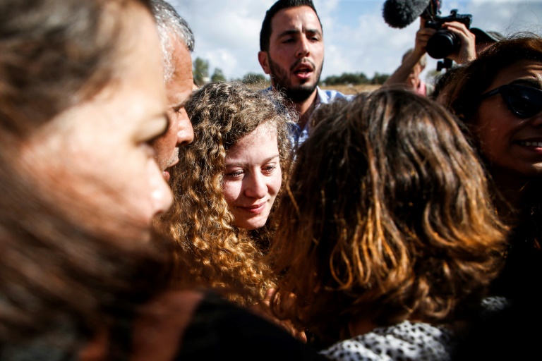 Libération d'une jeune Palestinienne détenue pour avoir giflé des soldats israéliens