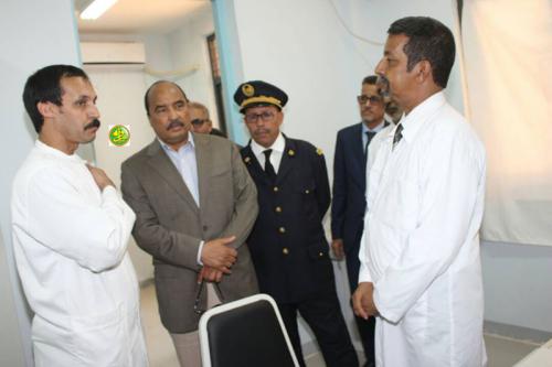 Le Président de la République visite le Centre Hospitalier de Kiffa