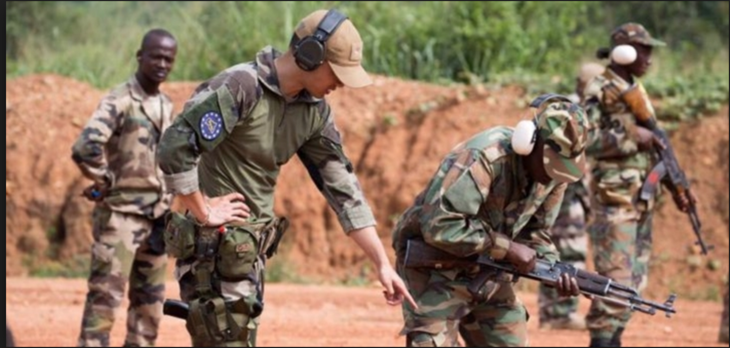 La Russie va former des soldats centrafricains dans ses écoles militaires