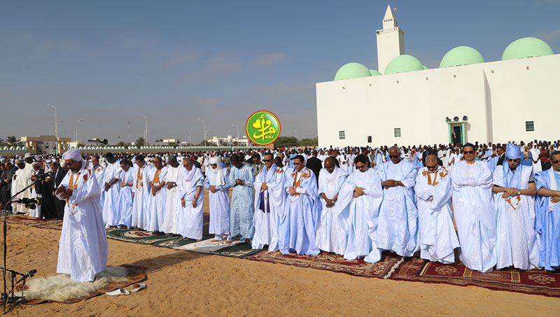 Le Président de la République effectue la prière de l’Aïd El Ad’hâ à la Mosquée Ibn Abass