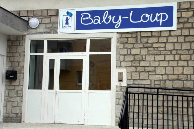 France: L'ONU critique le licenciement d'une salariée de crèche voilée