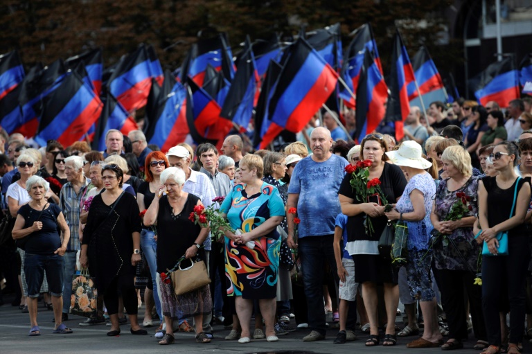 Donestk rend hommage à son "président" assassiné