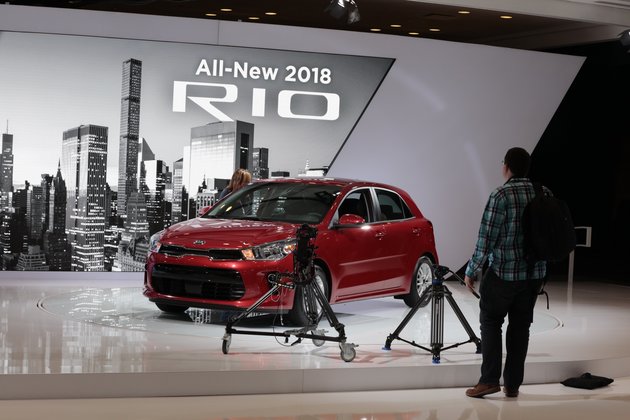 Exportation prochaine des premiers véhicules algériens "KIA" vers la Mauritanie Exportation prochaine des premiers véhicules algériens "KIA" vers la Mauritanie