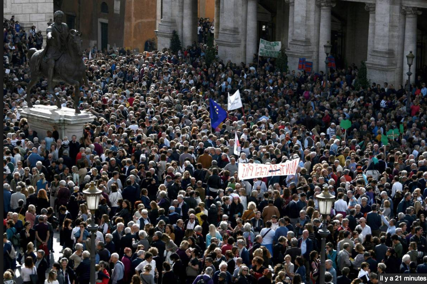 Des milliers de manifestants contre les dégradations à Rome
