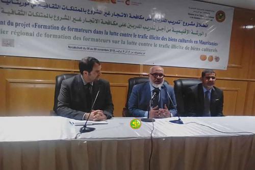 Formation des formateurs sur la lutte contre le trafic illicite des biens culturels Formation des formateurs sur la lutte contre le trafic illicite des biens culturels